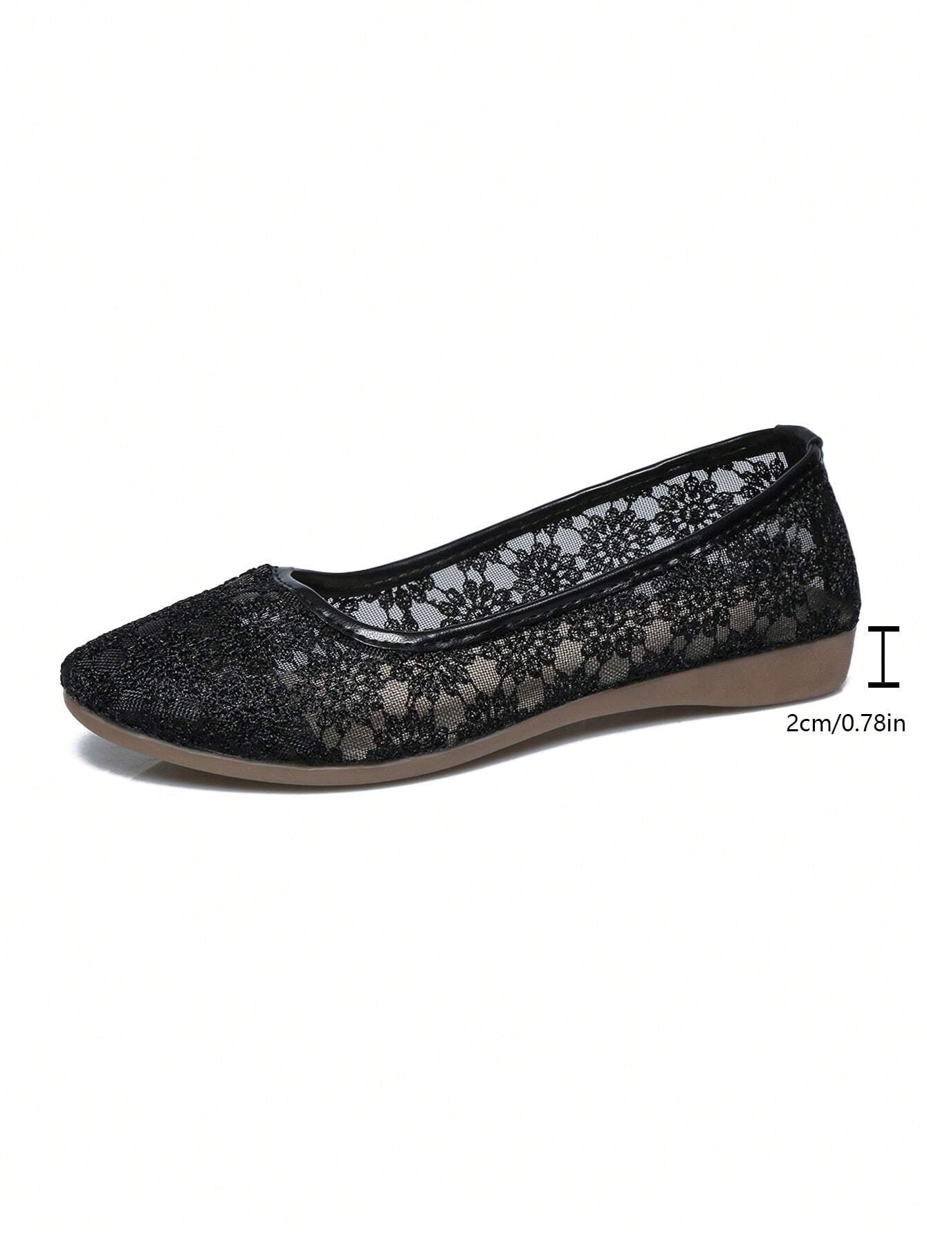 Elegant Women's Floral Lace Ballet Flats - Breathable Soft-Soled Slip-Ons for Comfort and Style